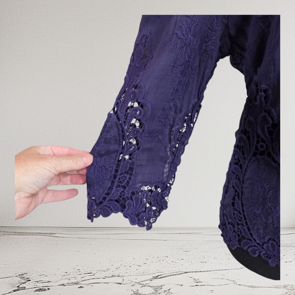 Dolce Vita Deep Purple Silk Blend Embroidered Blouse Size Med - Picture 3 of 4